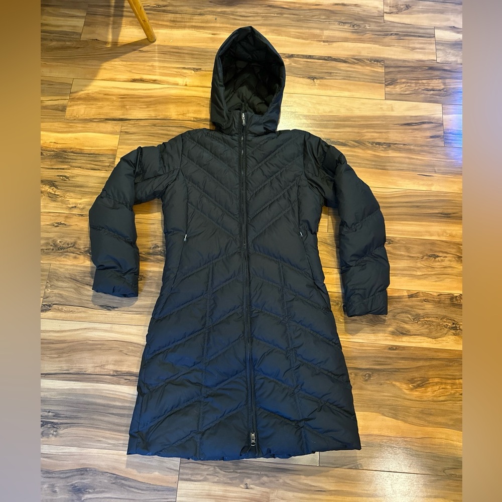 PATAGONIA Women's DOWN WITH IT PARKA Trench Coat Black Size SMALL Style 28436